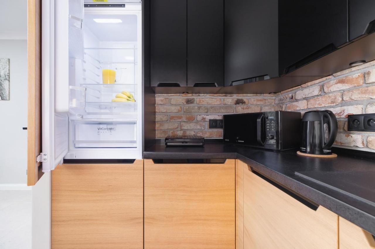 Lema Apartment Near Tauron Arena By Renters Prestige Krakow Bagian luar foto